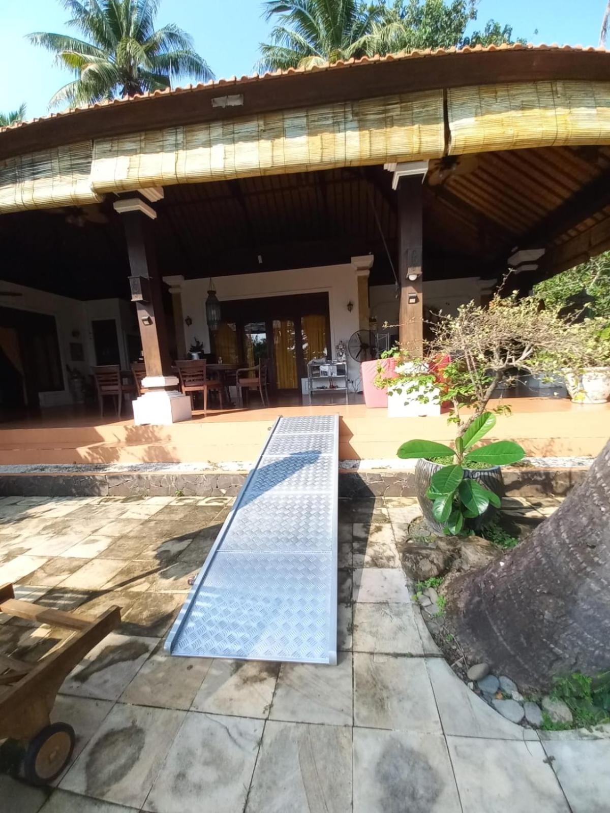 Bali North Beach B&B Tianyar Εξωτερικό φωτογραφία
